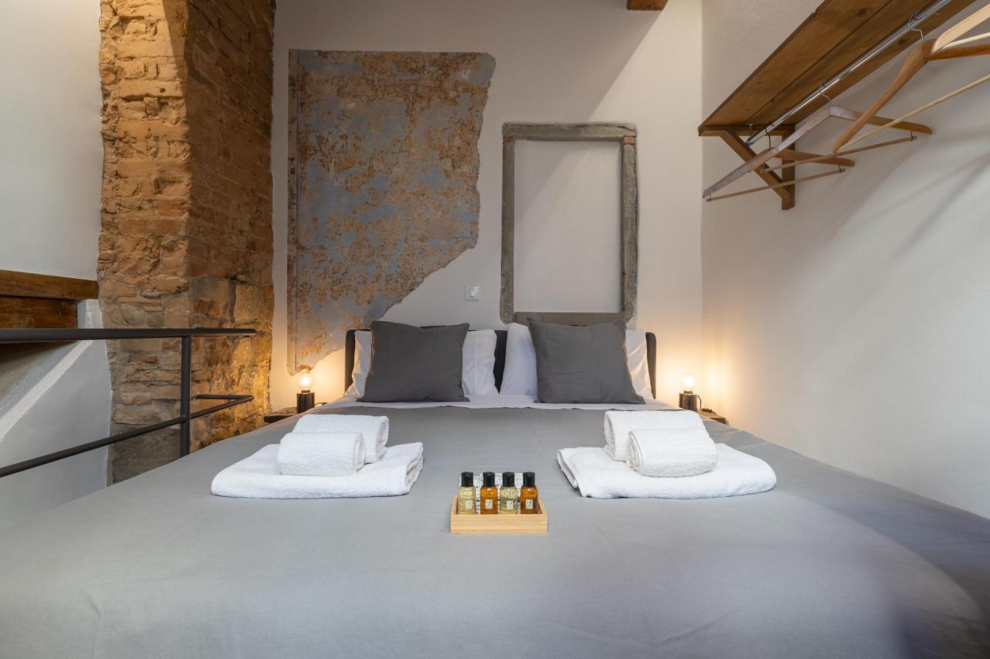 Apartment Uffizi-ponte Vecchio Mini Loft Con Affreschi Florenz